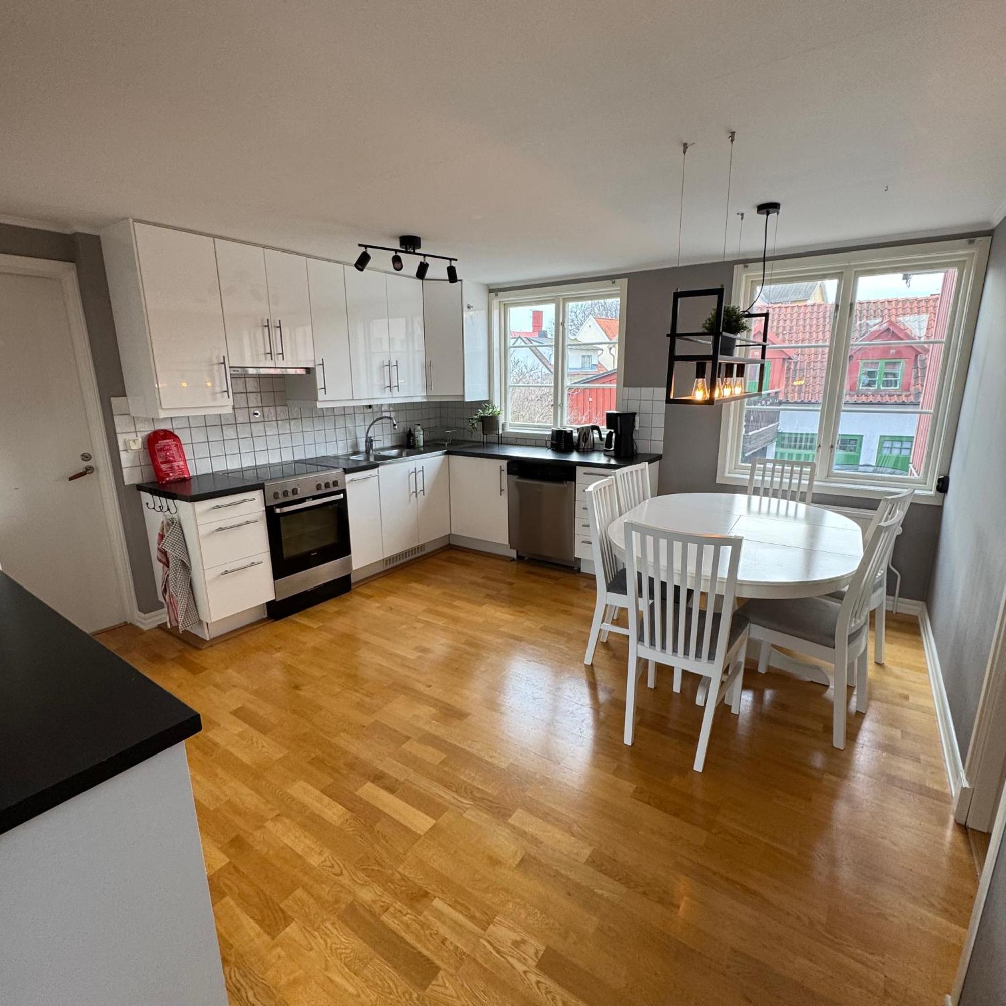 Adelsgatan Apartments Visby Innerstad מראה חיצוני תמונה